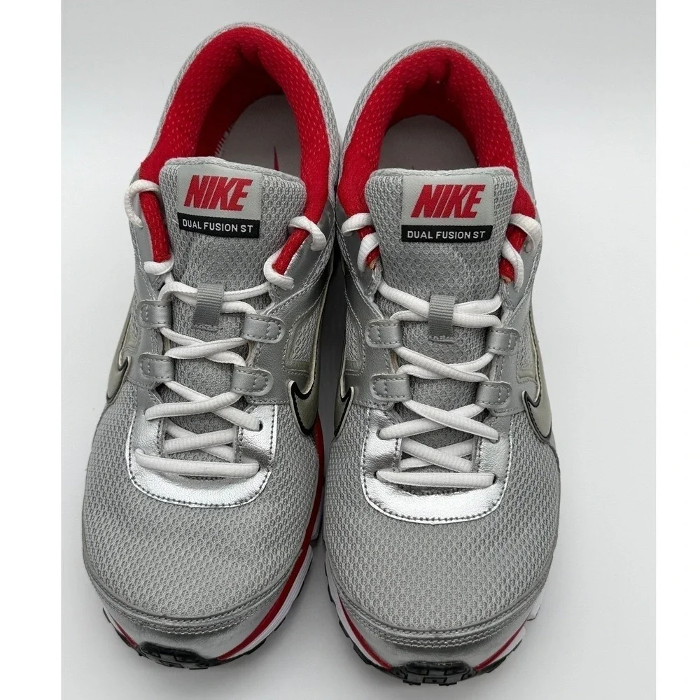 NIKE Dual Fusion‎ ST Men's Size 11 1/2 Stability Red Gray 0058 Gently Used 0058
